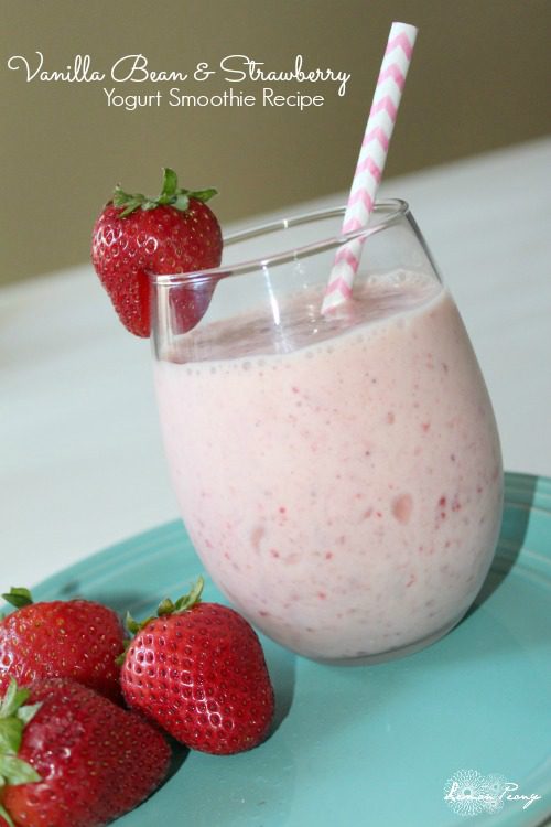 Easy Strawberry Vanilla Bean Yogurt Smoothie Recipe