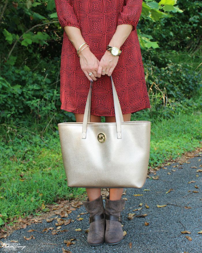 Top Handbag Trends for Fall and Winter! Burgundy Totes, Purses, and Cross Body Bags for Women! Everyday styles you'll love!