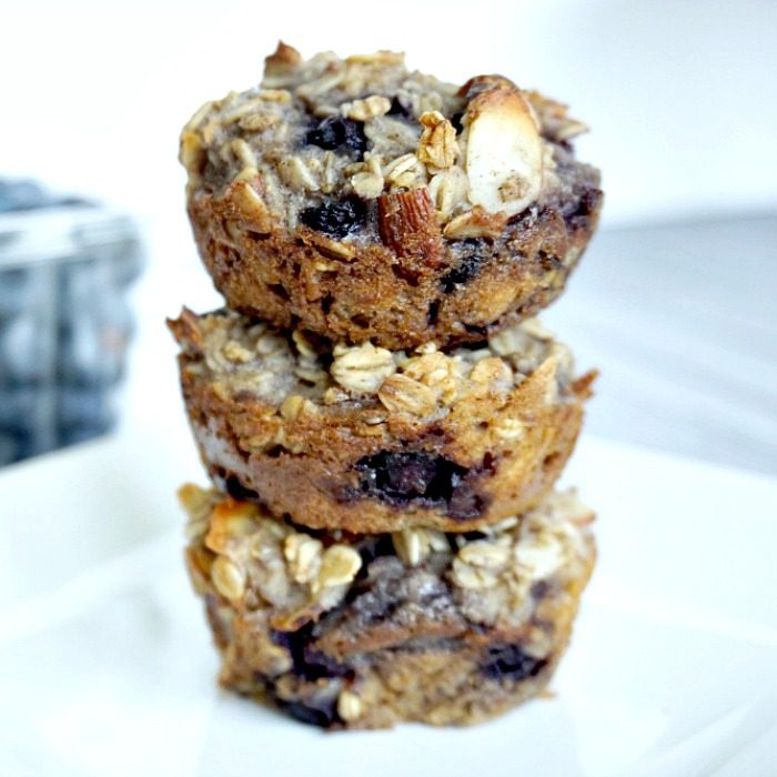 Blueberry Almond Oatmeal Cups Recipe!