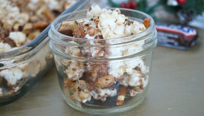 Homemade Christmas Munch Recipe