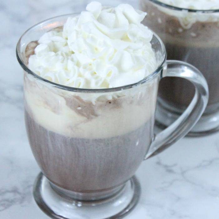 Hot-Chocolate-Float-700