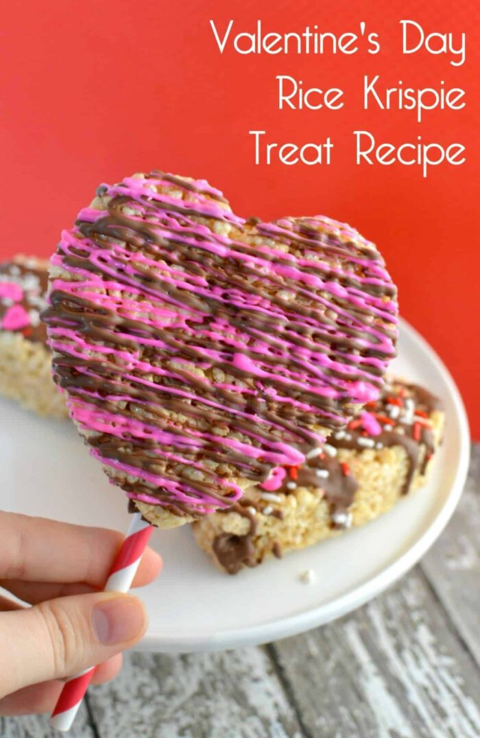 Easy Valentine's Day rice krispie treat recipe.