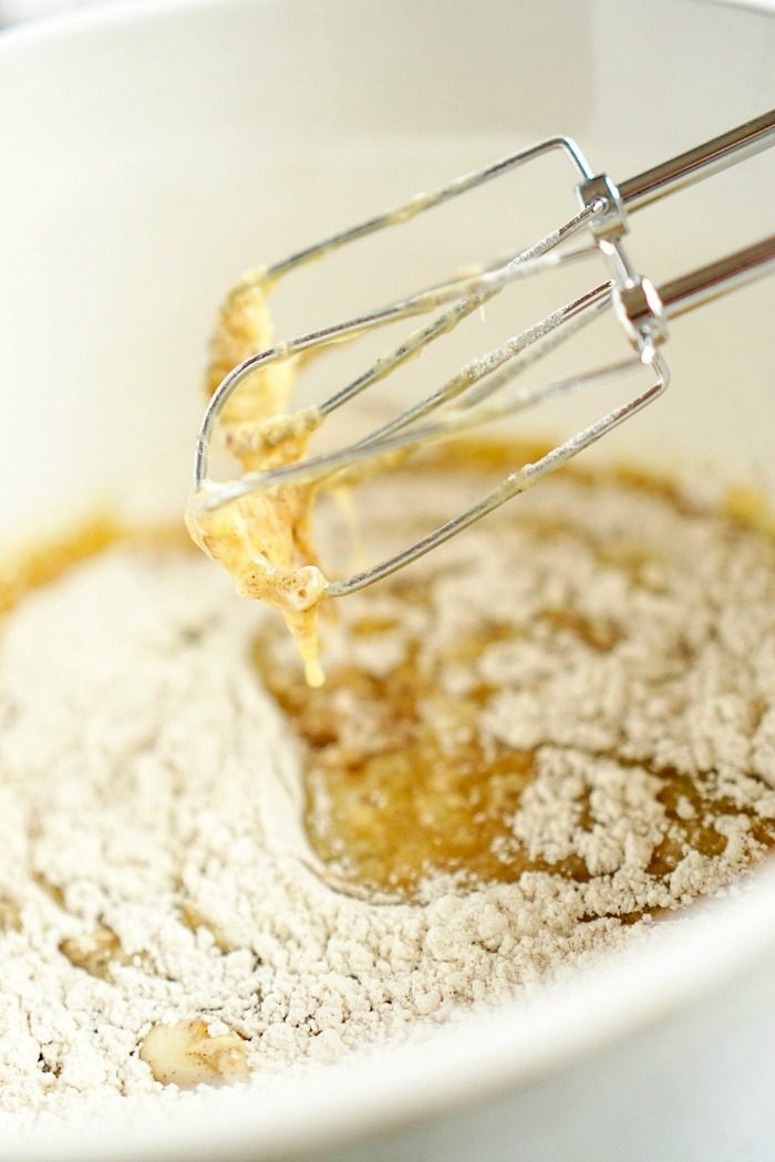 How to Make Carrot Cake with Honey
