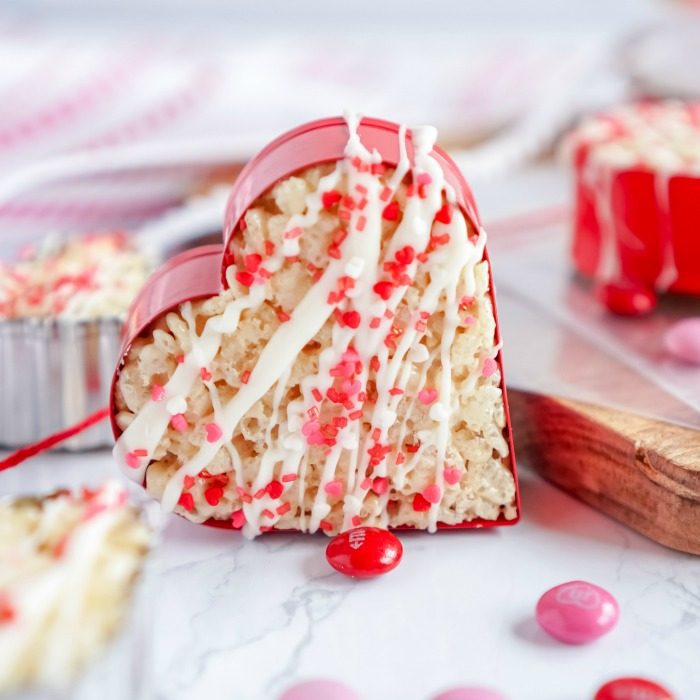 Easy Valentine's Day rice krispie treats.