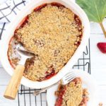 BEST-strawberry-rhubarb-crisp-recipe-SustainMyCookingHabit-4214