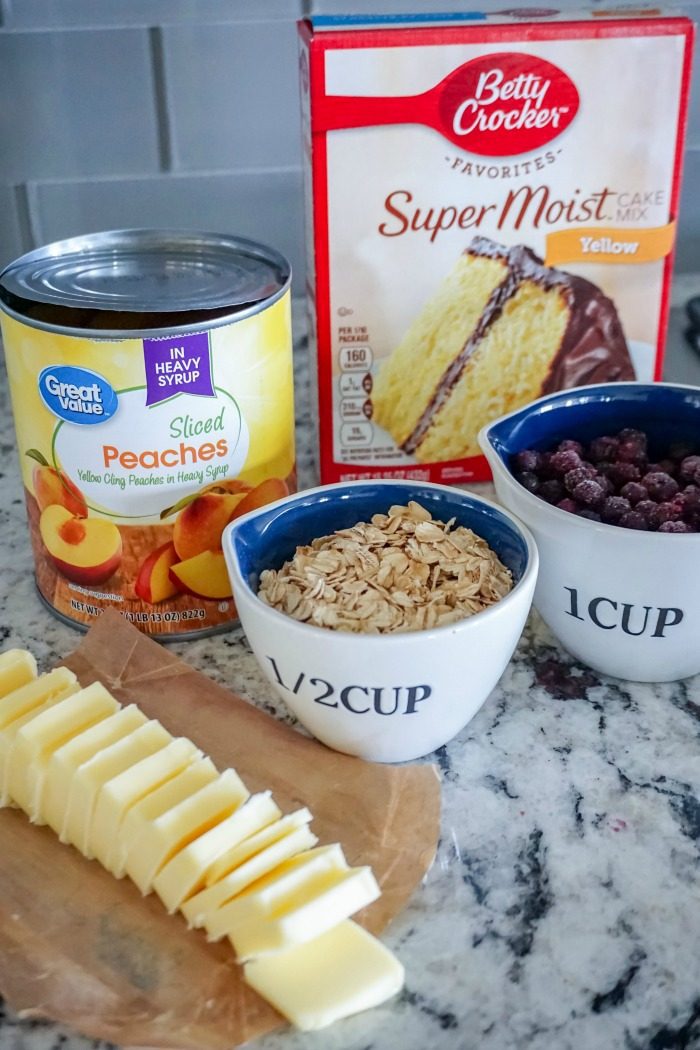 Ingredients for peach cobbler dump cake.