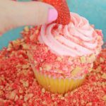 Strawberry-Shortcake-Cupcakes-process-4