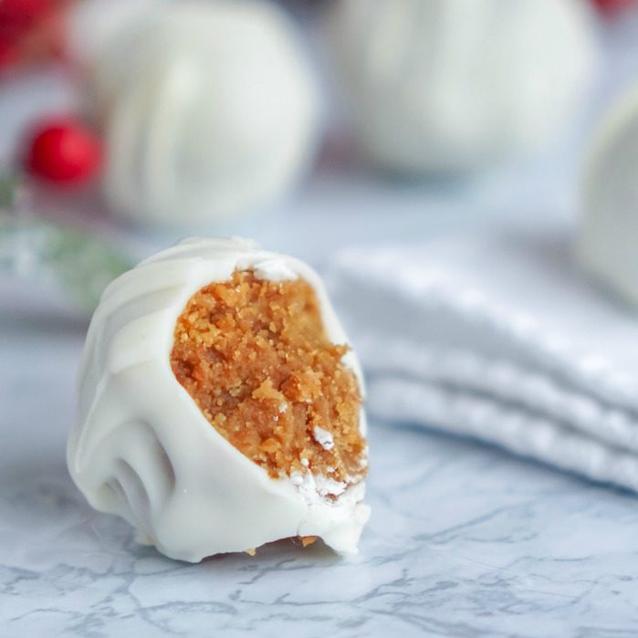 Gingersnap Cheesecake Truffles