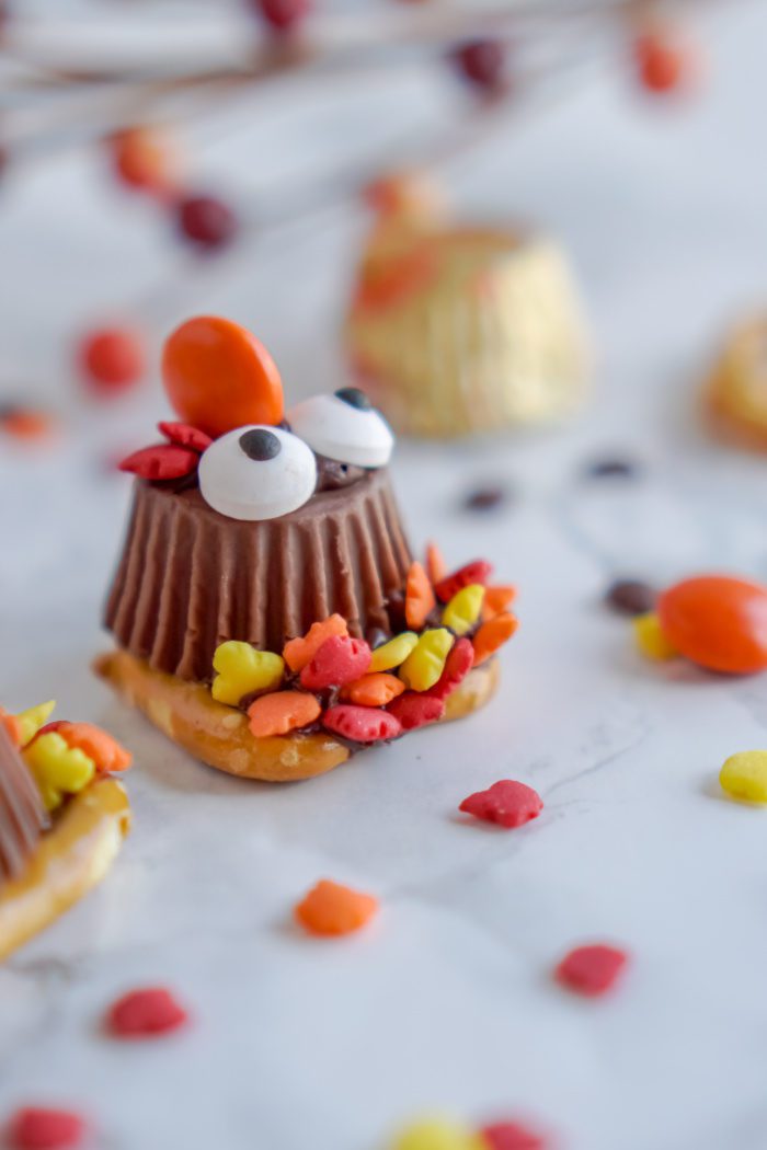 A Thanksgiving-themed candy pretzel.