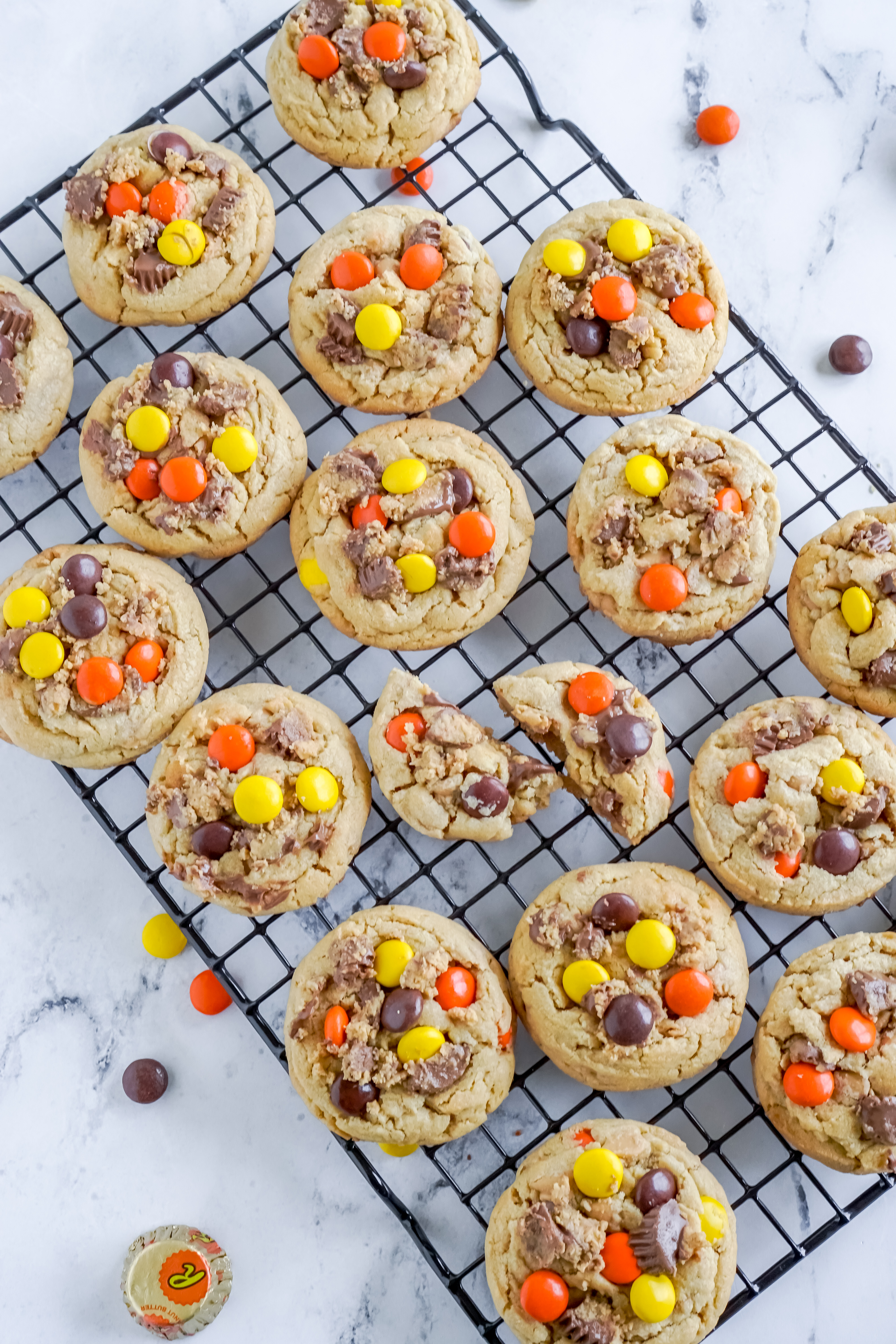 Cookies cooling on a rack