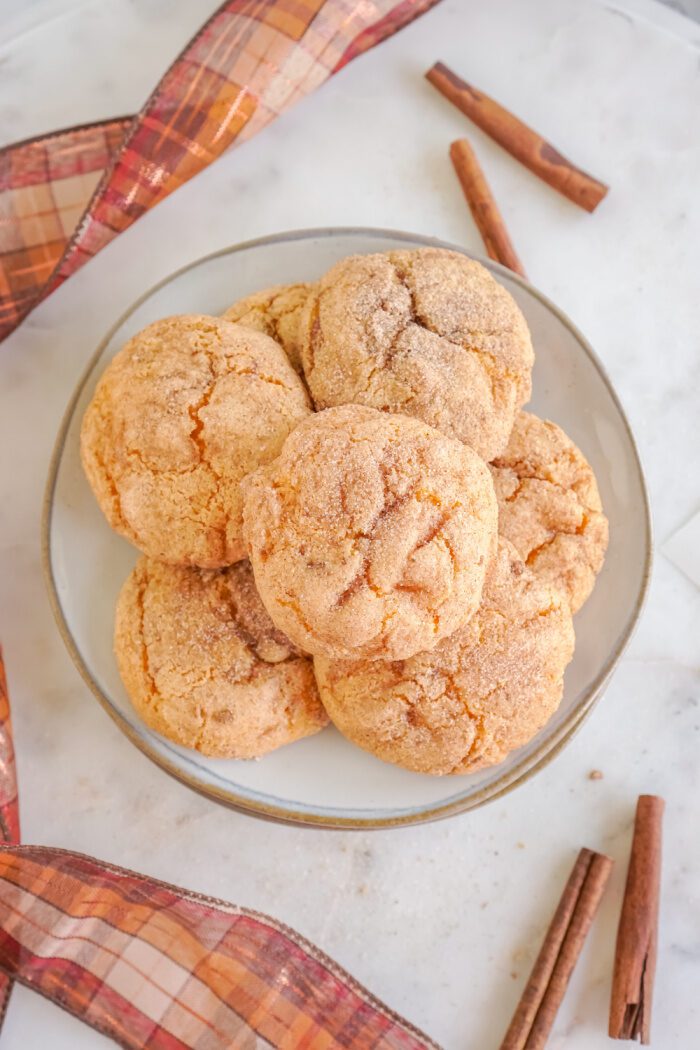 A plate of pumpkin spice cookies.