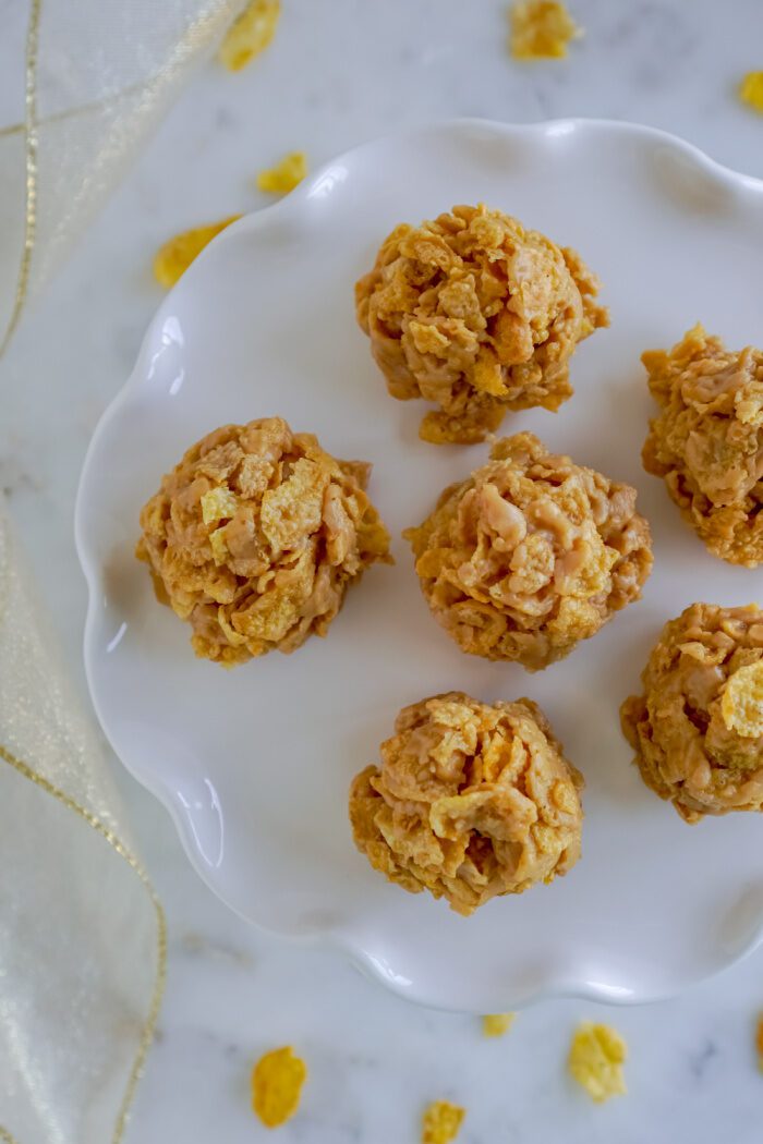 Above View of Plated Cornflake Cookies