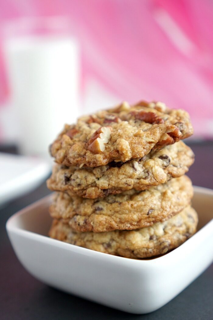Stack of 4 Oatmeal Chocolate Chip Cookies