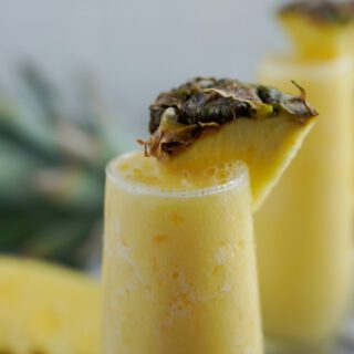 Pineapple Smoothie with Yogurt