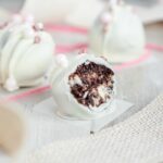 Oreo No Bake Cheesecake Balls