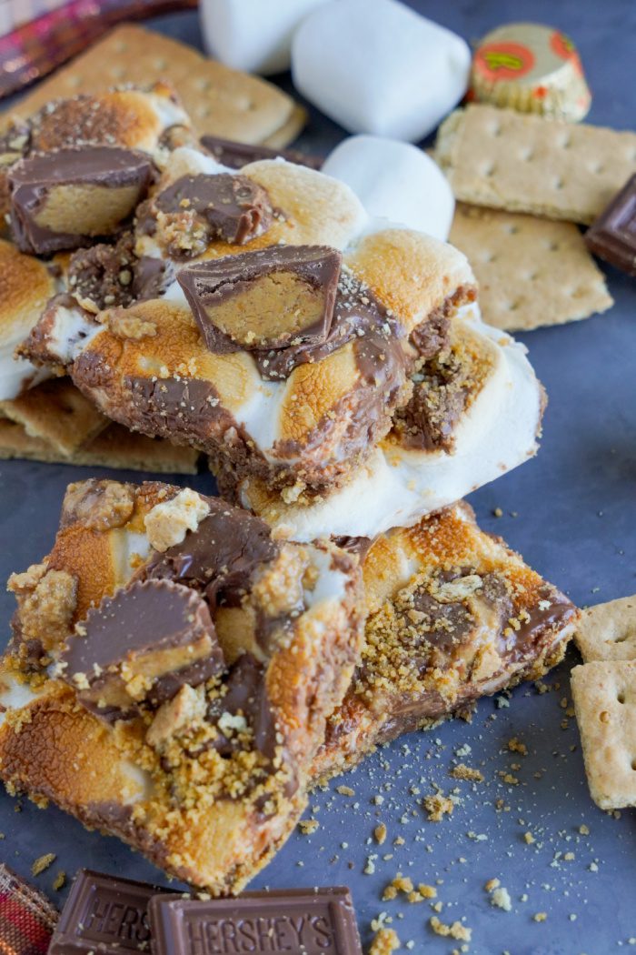 Several Reese's S'mores Bars in a pile
