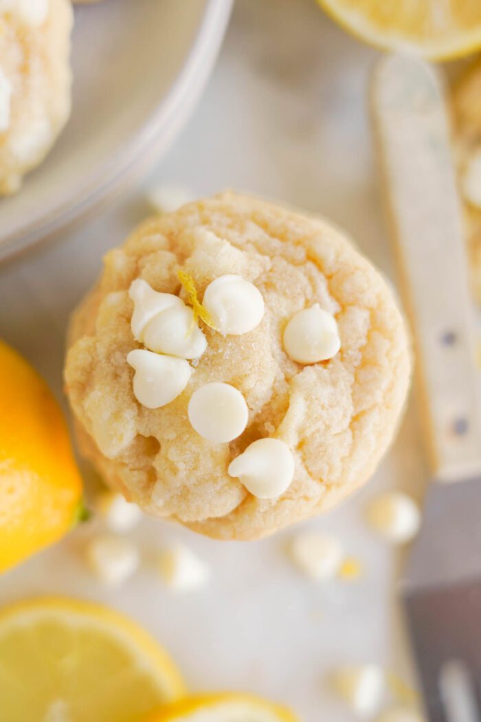 A Lemon White Chocolate Chip Cookie flavored with lemon zest and topped with white chocolate chips.