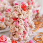 Valentine’s Day White Chocolate Crockpot Candy with Pretzels Recipe